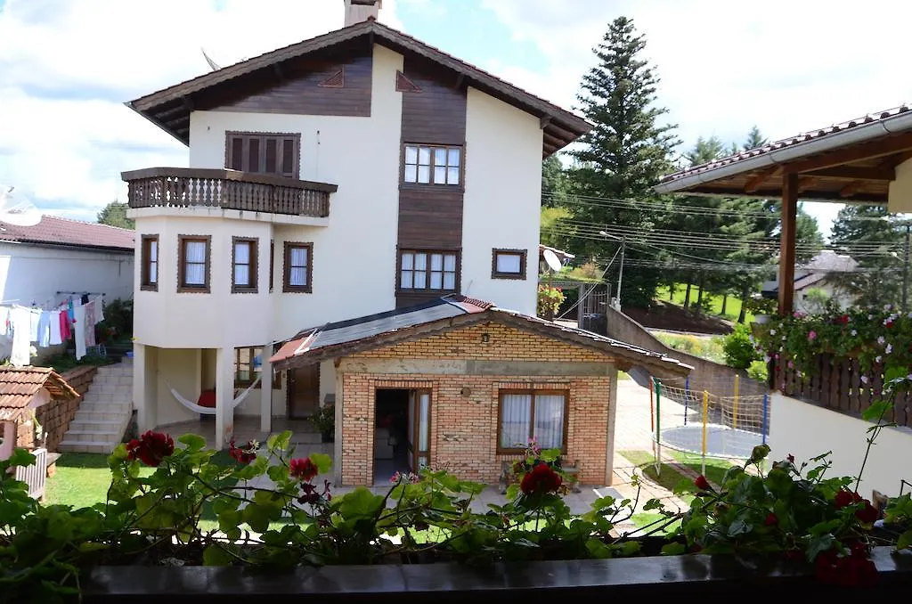 Pousada Adler Treze Tilias Inn